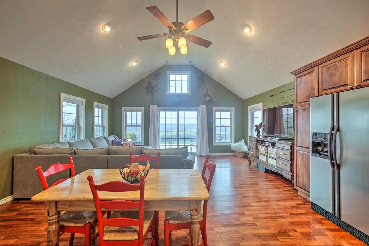 Riverfront Arkansas Retreat Near Fishing And Hiking! Gassville Esterno foto