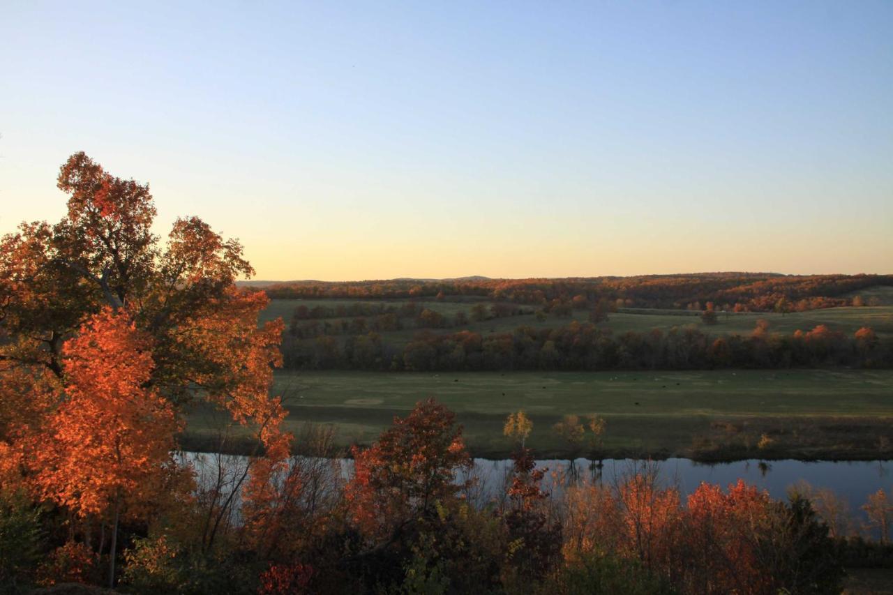 Riverfront Arkansas Retreat Near Fishing And Hiking! Gassville Esterno foto